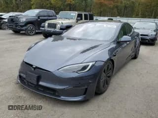 ✅ 2022 Tesla Model S • VIN: 5YJSA1E52NF480647 • Lot: 86312665. Wystawiony na Copart z przebiegiem 51 865 mil. Bezpłatny archiwum sprzedaży aukcyjnych z USA i szczegółowy raport historii pojazdu na DreamBid. Zdjęcie 1.
