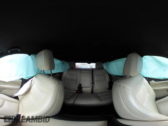 ✅ 2018 Cadillac XT5 FWD • VIN: 1GYKNARS4JZ107208 • Lot: 42745725. Wystawiony na IAAI z przebiegiem 181 971 mil. Bezpłatny archiwum sprzedaży aukcyjnych z USA i szczegółowy raport historii pojazdu na DreamBid. Zdjęcie 18.