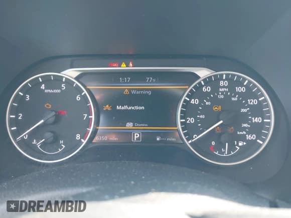 ✅ 2024 Nissan Sentra SV • VIN: 3N1AB8CV6RY326105 • Lot: 42436025. Listed on IAAI with 6,350 mi. Free auction sales archive from the USA and detailed vehicle history report at DreamBid. Image 7.