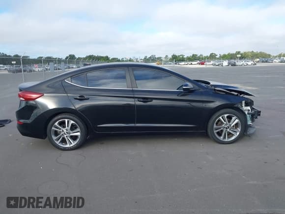 ✅ 2018 Hyundai Elantra Value Edition • VIN: KMHD84LF0JU449461 • Lot: 43531047. Listed on IAAI with 86,269 mi. Free auction sales archive from the USA and detailed vehicle history report at DreamBid. Image 13.