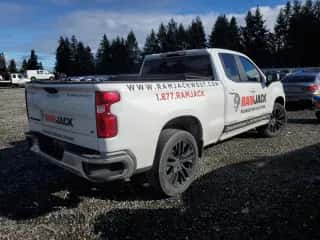 ✅ 2020 Chevrolet Silverado 1500 LT • VIN: 1GCRWCEK0LZ381463 • Лот: 44085544. Размещён на Copart с пробегом 74 181 миль миль. Получите бесплатный доступ к архиву аукционных продаж из США и посмотрите подробный отчёт об истории автомобиля на DreamBid. Изображение 3.