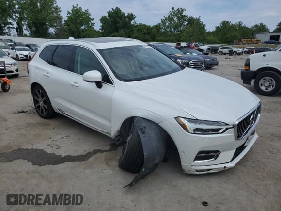 ✅ 2019 Volvo XC60 Inscription • VIN: LYV102RL9KB193171 • Lot: 62114695. Wystawiony na Copart z przebiegiem 35 959 mil. Bezpłatny archiwum sprzedaży aukcyjnych z USA i szczegółowy raport historii pojazdu na DreamBid. Zdjęcie 4.