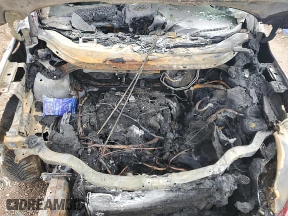 ✅ 2013 Ford Escape SE • VIN: 1FMCU0GXXDUC69444 • Lot: 70631345. Wystawiony na Copart z przebiegiem Nie podano. Bezpłatny archiwum sprzedaży aukcyjnych z USA i szczegółowy raport historii pojazdu na DreamBid. Zdjęcie 12.