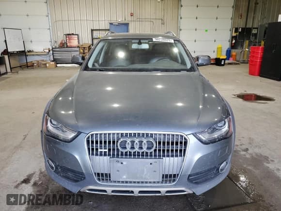 ✅ 2015 Audi allroad A4 Premium • VIN: WA1TFAFL9FA039993 • Лот: 90239975. Опубликован ранее на Copart с пробегом 120 708 миль. Бесплатный доступ к архиву аукционных продаж из США и подробный отчёт об истории автомобиля на DreamBid. Изображение 5.
