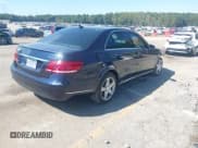 ✅ 2014 Mercedes-Benz E 350 Luxury • VIN: WDDHF8JB7EA846942 • Лот: 43347590. Опубликован ранее на IAAI с пробегом 121 340 миль. Бесплатный доступ к архиву аукционных продаж из США и подробный отчёт об истории автомобиля на DreamBid. Изображение 4.