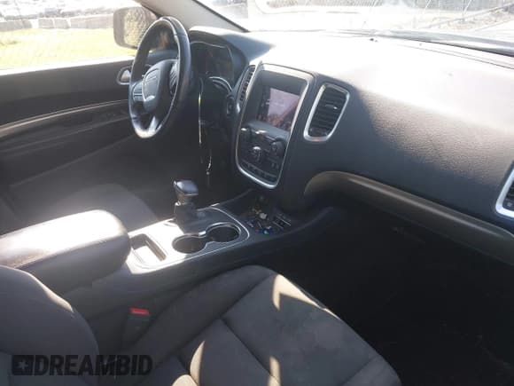 ✅ 2019 Dodge Durango SXT Plus • VIN: 1C4RDJAG2KC585324 • Lot: 43154578. Wystawiony na IAAI z przebiegiem 111 329 mil. Bezpłatny archiwum sprzedaży aukcyjnych z USA i szczegółowy raport historii pojazdu na DreamBid. Zdjęcie 5.