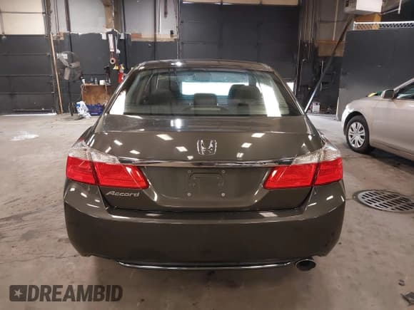 ✅ 2013 Honda Accord EX • VIN: 1HGCR2F77DA255037 • Lot: 42502142. Listed on IAAI with 104,746 mi. Free auction sales archive from the USA and detailed vehicle history report at DreamBid. Image 16.