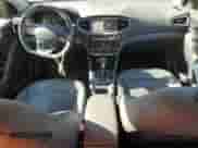 2019 Hyundai Ioniq Limited с VIN KMHC05LC4KU124232, выставлен на аукционе Copart как лот 76031494 с пробегом 112 770 миль миль и Списание • Salvage title. История ставок и продаж доступна на DreamBid. Изображение 8.