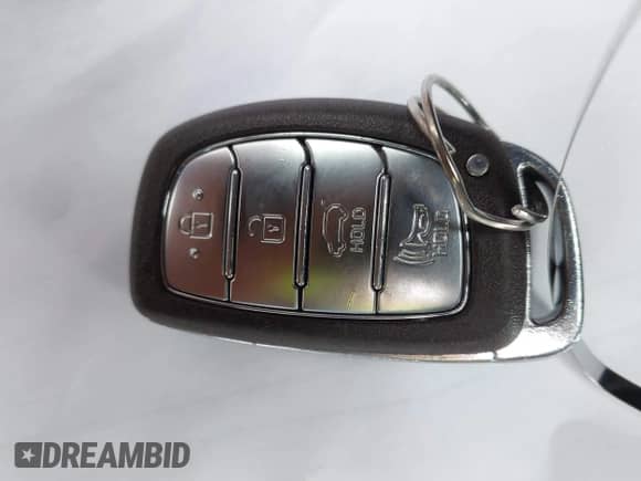 2020 Hyundai Ioniq SE z VIN KMHC75LJ2LU071350, wystawiony jako IAAI lot #42169600 z przebiegiem 74 011 mil mil oraz . Historia ofert i sprzedaży dostępna na DreamBid. Obrazek 11.