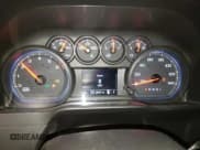 ✅ 2019 Chevrolet Silverado 1500 Custom • VIN: 1GCRYBEH4KZ308328 • Lot: 62193385. Wystawiony na Copart z przebiegiem 98 537 mil. Bezpłatny archiwum sprzedaży aukcyjnych z USA i szczegółowy raport historii pojazdu na DreamBid. Zdjęcie 9.