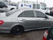 ✅ 2010 Mercedes-Benz E 63 AMG • VIN: WDDHF7HB5AA061930 • Лот: 41532150. Опубликован ранее на IAAI с пробегом 177 083 миль. Бесплатный доступ к архиву аукционных продаж из США и подробный отчёт об истории автомобиля на DreamBid. Изображение 13.