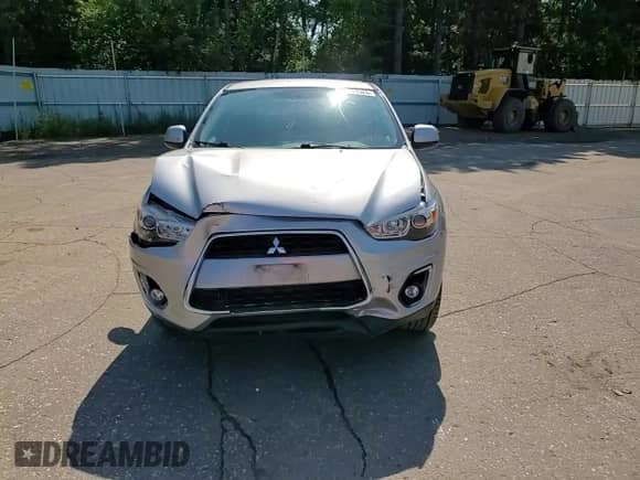 2013 Mitsubishi Outlander ES z VIN 4A4AR3AU4DE022503, wystawiony jako Copart lot #66431525 z przebiegiem 84 299 mil mil oraz Szkoda całkowita • Salvage title. Historia ofert i sprzedaży dostępna na DreamBid. Obrazek 14.