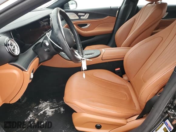 ✅ 2022 Mercedes-Benz CLS 450 • VIN: W1K2J5KB6NA095320 • Lot: 45418265. Wystawiony na Copart z przebiegiem 37 930 mil. Bezpłatny archiwum sprzedaży aukcyjnych z USA i szczegółowy raport historii pojazdu na DreamBid. Zdjęcie 7.