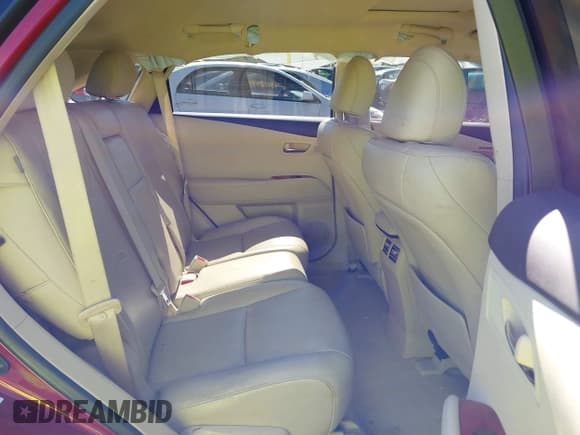 ✅ 2011 Lexus RX 350 • VIN: 2T2BK1BA2BC102614 • Lot: 43456414. Listed on IAAI with 225,388 mi. Free auction sales archive from the USA and detailed vehicle history report at DreamBid. Image 8.