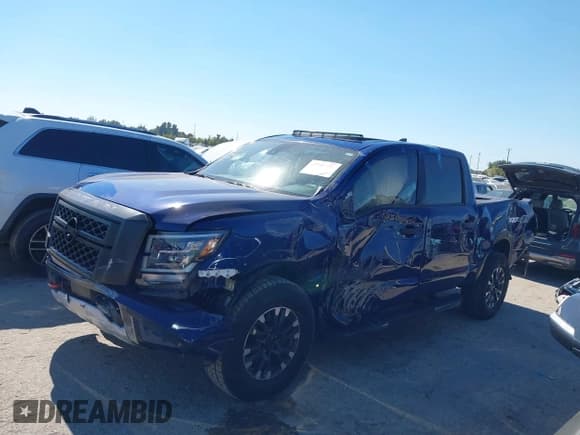 ✅ 2024 Nissan Titan Pro-4X • VIN: 1N6AA1ED8RN102730 • Lot: 43590774. Wystawiony na IAAI z przebiegiem 14 426 mil. Bezpłatny archiwum sprzedaży aukcyjnych z USA i szczegółowy raport historii pojazdu na DreamBid. Zdjęcie 14.
