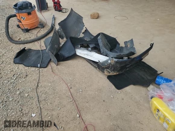 ✅ 2010 Nissan Cube S • VIN: JN8AZ2KRXAT152941 • Lot: 72754064. Wystawiony na Copart z przebiegiem 190 590 mil. Bezpłatny archiwum sprzedaży aukcyjnych z USA i szczegółowy raport historii pojazdu na DreamBid. Zdjęcie 15.