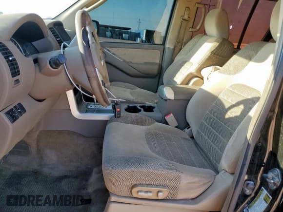 ✅ 2011 Nissan Pathfinder SV • VIN: 5N1AR1NNXBC620758 • Lot: 71260495. Listed on Copart with 196,129 mi. Free auction sales archive from the USA and detailed vehicle history report at DreamBid. Image 7.