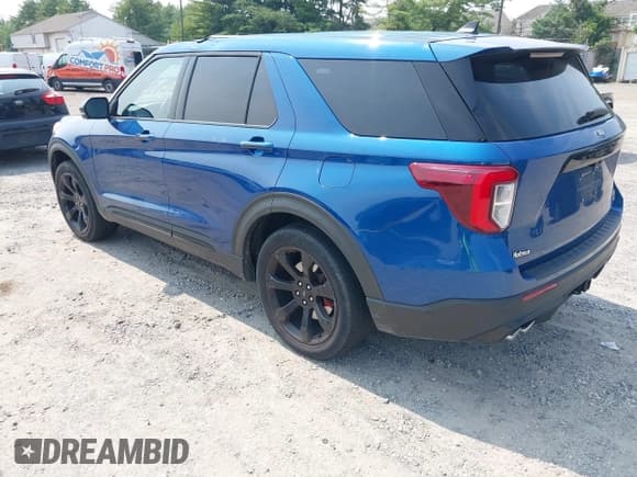 ✅ 2021 Ford Explorer ST • VIN: 1FM5K8GC6MGB97330 • Lot: 42902423. Wystawiony na IAAI z przebiegiem 45 275 mil. Bezpłatny archiwum sprzedaży aukcyjnych z USA i szczegółowy raport historii pojazdu na DreamBid. Zdjęcie 3.