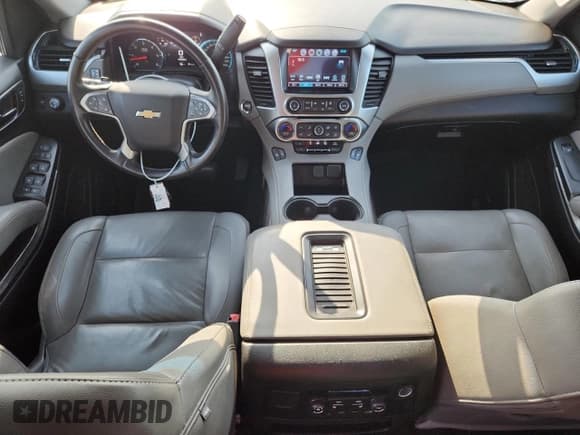 ✅ 2017 Chevrolet Tahoe LT • VIN: 1GNSKBKC6HR378036 • Lot: 61404535. Listed on Copart with 111,699 mi. Free auction sales archive from the USA and detailed vehicle history report at DreamBid. Image 8.