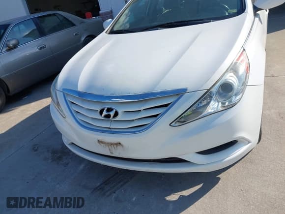 ✅ 2011 Hyundai Sonata GLS • VIN: 5NPEB4ACXBH151952 • Лот: 43490944. Опубликован ранее на IAAI с пробегом 210 222 миль. Бесплатный доступ к архиву аукционных продаж из США и подробный отчёт об истории автомобиля на DreamBid. Изображение 6.