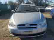 2007 Hyundai Accent GS with VIN KMHCM36C67U012284, listed as a Copart auction lot 76167134 with 123,954 mi miles and Clean title. Bid and sale history available at DreamBid. Image 5.