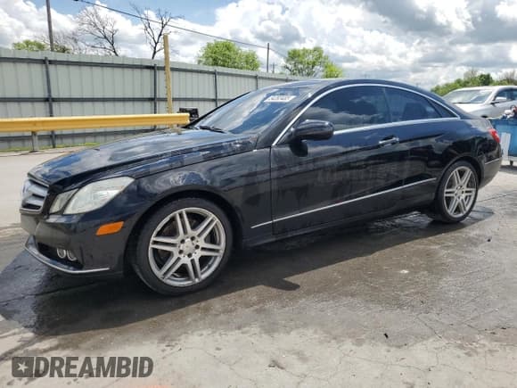 ✅ 2010 Mercedes-Benz E 350 • VIN: WDDKJ5GB0AF007786 • Lot: 54393485. Listed on Copart with 129,573 mi. Free auction sales archive from the USA and detailed vehicle history report at DreamBid. Image 1.