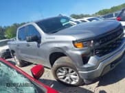 ✅ 2023 Chevrolet Silverado 1500 Custom • VIN: 1GCPABEK1PZ270250 • Lot: 42148020. Wystawiony na IAAI z przebiegiem 14 978 mil. Bezpłatny archiwum sprzedaży aukcyjnych z USA i szczegółowy raport historii pojazdu na DreamBid. Zdjęcie 13.