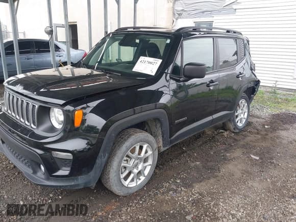 ✅ 2023 Jeep Renegade Latitude • VIN: ZACNJDB12PPP61730 • Lot: 42170027. Listed on IAAI with 24,174 mi. Free auction sales archive from the USA and detailed vehicle history report at DreamBid. Image 17.
