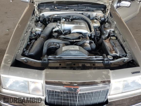 ✅ 1987 Lincoln Mark VII LSC • VIN: 1LNBM93M7HY658326 • Lot: 82710465. Listed on Copart with 64,272 mi. Free auction sales archive from the USA and detailed vehicle history report at DreamBid. Image 11.