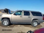 ✅ 2007 Chevrolet Suburban LT • VIN: 1GNFK16357R265554 • Lot: 41434543. Listed on IAAI with 139,928 mi. Free auction sales archive from the USA and detailed vehicle history report at DreamBid. Image 14.
