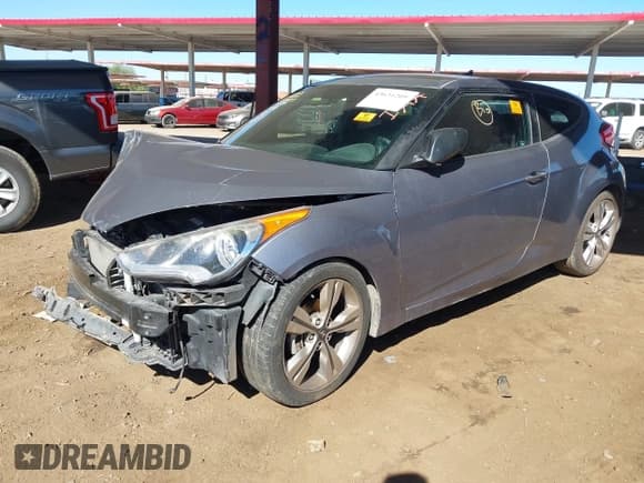 ✅ 2017 Hyundai Veloster Value Edition • VIN: KMHTC6AD9HU313914 • Лот: 43631209. Опубликован ранее на IAAI с пробегом Не указан. Бесплатный доступ к архиву аукционных продаж из США и подробный отчёт об истории автомобиля на DreamBid. Изображение 2.