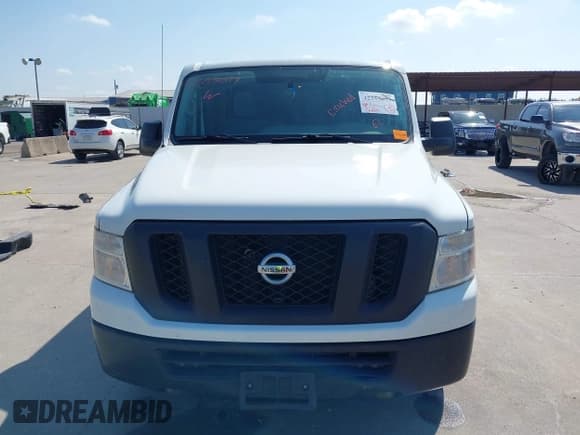 ✅ 2018 Nissan NV Cargo SV • VIN: 1N6BF0KM9JN802233 • Lot: 42355077. Listed on IAAI with 215,995 mi. Free auction sales archive from the USA and detailed vehicle history report at DreamBid. Image 13.