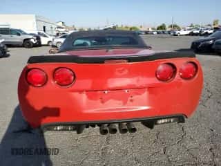 2005 Chevrolet Corvette с VIN 1G1YY34U955127925, выставлен на аукционе Copart как лот 71676294 с пробегом 98 770 миль миль и Списание • Salvage title. История ставок и продаж доступна на DreamBid. Изображение 6.