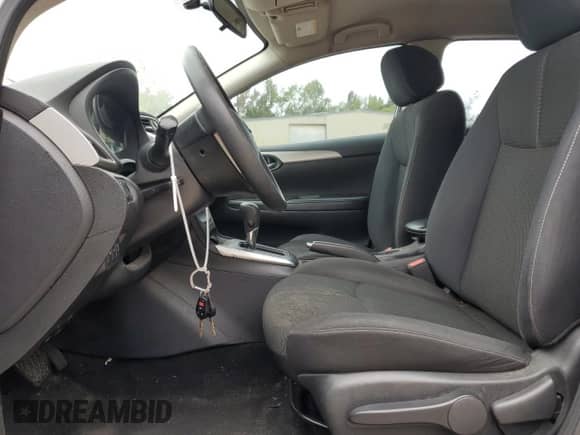 2017 Nissan Sentra SR with VIN 3N1AB7AP0HY340496, listed as a Copart auction lot 81978535 with 322,252 mi miles and Clean title. Bid and sale history available at DreamBid. Image 7.