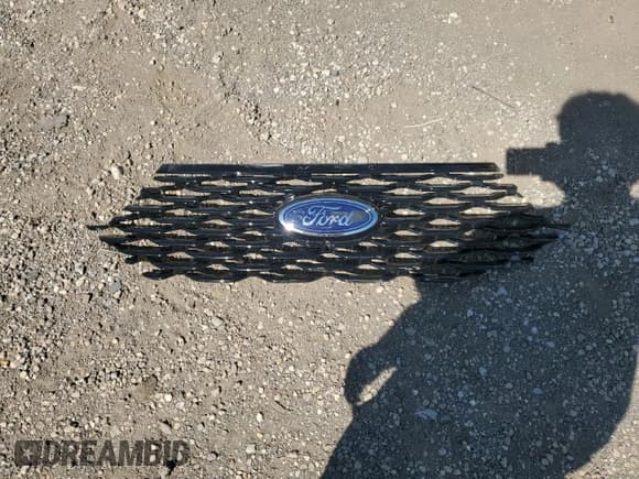 ✅ 2023 Ford Explorer ST-Line • VIN: 1FMSK8KH1PGB47753 • Lot: 71533015. Listed on Copart with 17,263 mi. Free auction sales archive from the USA and detailed vehicle history report at DreamBid. Image 13.