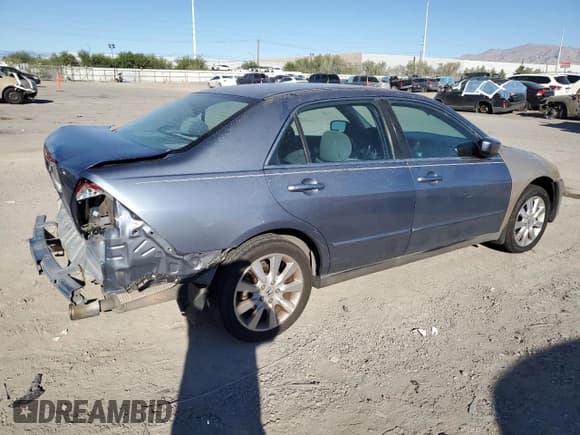 ✅ 2007 Honda Accord LX • VIN: 1HGCM66357A024516 • Лот: 85195115. Опубликован ранее на Copart с пробегом 355 232 миль. Бесплатный доступ к архиву аукционных продаж из США и подробный отчёт об истории автомобиля на DreamBid. Изображение 3.