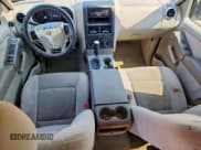 ✅ 2006 Ford Explorer XLS • VIN: 1FMEU62EX6UA83665 • Lot: 70061415. Wystawiony na Copart z przebiegiem 201 116 mil. Bezpłatny archiwum sprzedaży aukcyjnych z USA i szczegółowy raport historii pojazdu na DreamBid. Zdjęcie 8.