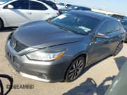 ✅ 2018 Nissan Altima SV • VIN: 1N4AL3AP4JC196734 • Лот: 43197318. Опубликован ранее на IAAI с пробегом 172 518 миль. Бесплатный доступ к архиву аукционных продаж из США и подробный отчёт об истории автомобиля на DreamBid. Изображение 2.