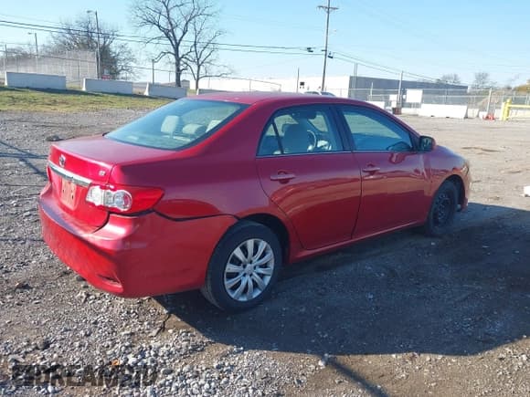 ✅ 2013 Toyota Corolla S • VIN: 2T1BU4EE6DC063284 • Lot: 43628145. Listed on IAAI with 227,929 mi. Free auction sales archive from the USA and detailed vehicle history report at DreamBid. Image 4.