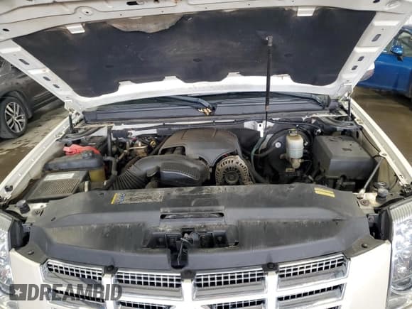 ✅ 2008 Cadillac Escalade EXT • VIN: 3GYFK628X8G194175 • Lot: 68076284. Listed on Copart with 224,315 mi. Free auction sales archive from the USA and detailed vehicle history report at DreamBid. Image 11.