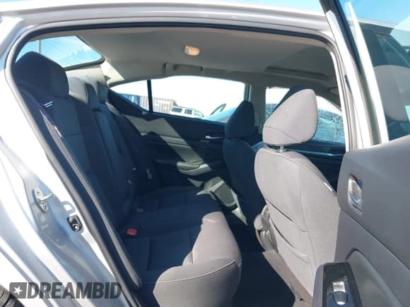 ✅ 2020 Nissan Altima SV • VIN: 1N4BL4DV7LC259171 • Lot: 41347148. Wystawiony na IAAI z przebiegiem 59 095 mil. Bezpłatny archiwum sprzedaży aukcyjnych z USA i szczegółowy raport historii pojazdu na DreamBid. Zdjęcie 8.