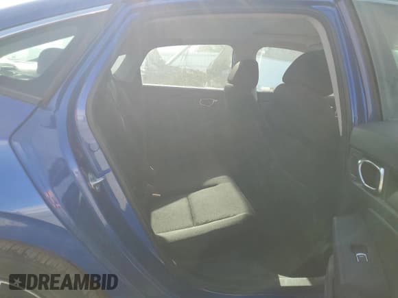 ✅ 2022 Honda Civic EX • VIN: 2HGFE1F79NH307838 • Lot: 91970755. Listed on Copart with 68,447 mi. Free auction sales archive from the USA and detailed vehicle history report at DreamBid. Image 10.