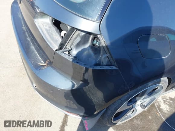 ✅ 2016 Volkswagen Golf GTI S • VIN: 3VW4T7AU4GM059611 • Лот: 41495470. Опубликован ранее на IAAI с пробегом 126 128 миль. Бесплатный доступ к архиву аукционных продаж из США и подробный отчёт об истории автомобиля на DreamBid. Изображение 18.