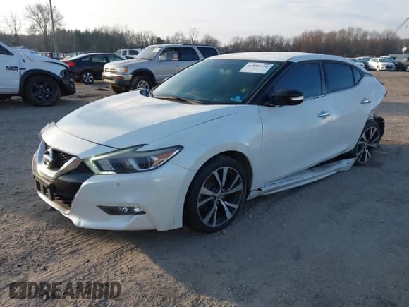 ✅ 2017 Nissan Maxima SR • VIN: 1N4AA6AP8HC430973 • Lot: 43880616. Listed on IAAI with 88,198 mi. Free auction sales archive from the USA and detailed vehicle history report at DreamBid. Image 2.