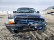 ✅ 2002 Dodge Dakota Sport • VIN: 1B7HG38N52S659554 • Lot: 80894414. Wystawiony na Copart z przebiegiem 174 207 mil. Bezpłatny archiwum sprzedaży aukcyjnych z USA i szczegółowy raport historii pojazdu na DreamBid. Zdjęcie 5.