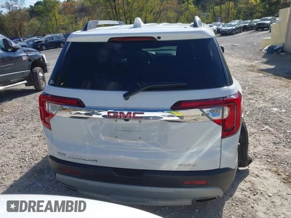 ✅ 2023 GMC Acadia SLE • VIN: 1GKKNRL47PZ248995 • Lot: 43439340. Wystawiony na IAAI z przebiegiem 12 020 mil. Bezpłatny archiwum sprzedaży aukcyjnych z USA i szczegółowy raport historii pojazdu na DreamBid. Zdjęcie 17.