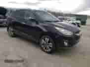 2015 Hyundai Tucson SE z VIN KM8JU3AG0FU025970, wystawiony jako Copart lot #50872954 z przebiegiem 194 132 mil mil oraz . Historia ofert i sprzedaży dostępna na DreamBid. Obrazek 4.