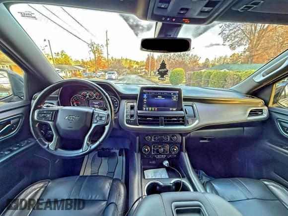 ✅ 2021 Chevrolet Suburban RST • VIN: 1GNSKEKD5MR331360 • Лот: 94420965. Опубликован ранее на Copart с пробегом 88 434 миль. Бесплатный доступ к архиву аукционных продаж из США и подробный отчёт об истории автомобиля на DreamBid. Изображение 9.