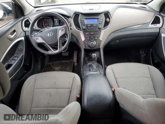 ✅ 2016 Hyundai Santa Fe • VIN: 5XYZTDLB5GG342468 • Lot: 92126415. Listed on Copart with 102,932 mi. Free auction sales archive from the USA and detailed vehicle history report at DreamBid. Image 8.