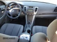 ✅ 2009 Hyundai Sonata GLS • VIN: 5NPET46C49H409284 • Лот: 85066744. Опубликован ранее на Copart с пробегом 123 500 миль. Бесплатный доступ к архиву аукционных продаж из США и подробный отчёт об истории автомобиля на DreamBid. Изображение 8.